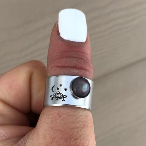 Spacey ring